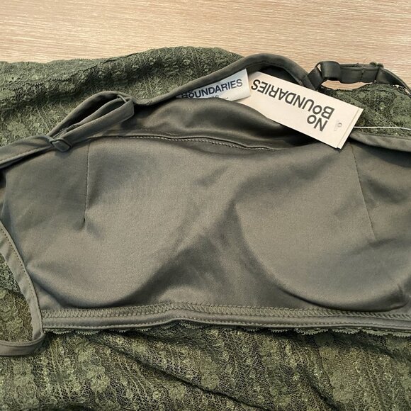 No Boundaries Dress Women's Babydoll Empire Waist Green Sz M Asymmetrical Fairy - Picture 13 of 13